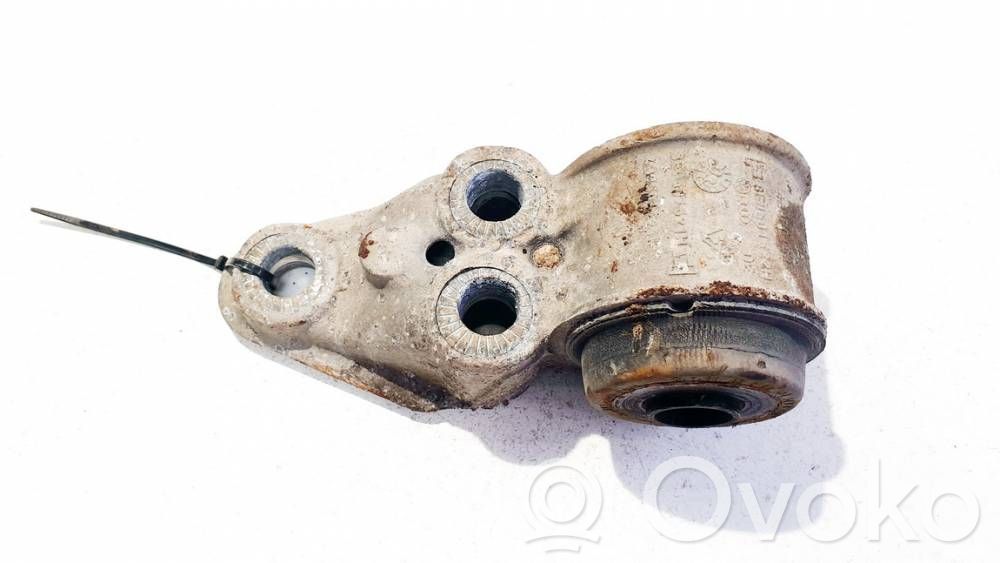 Audi A6 S6 C5 4B Carcasă fixare axă spate 