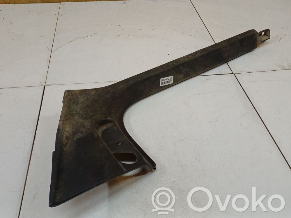 Skoda Octavia Mk2 (1Z) Copertura del rivestimento del sottoporta anteriore