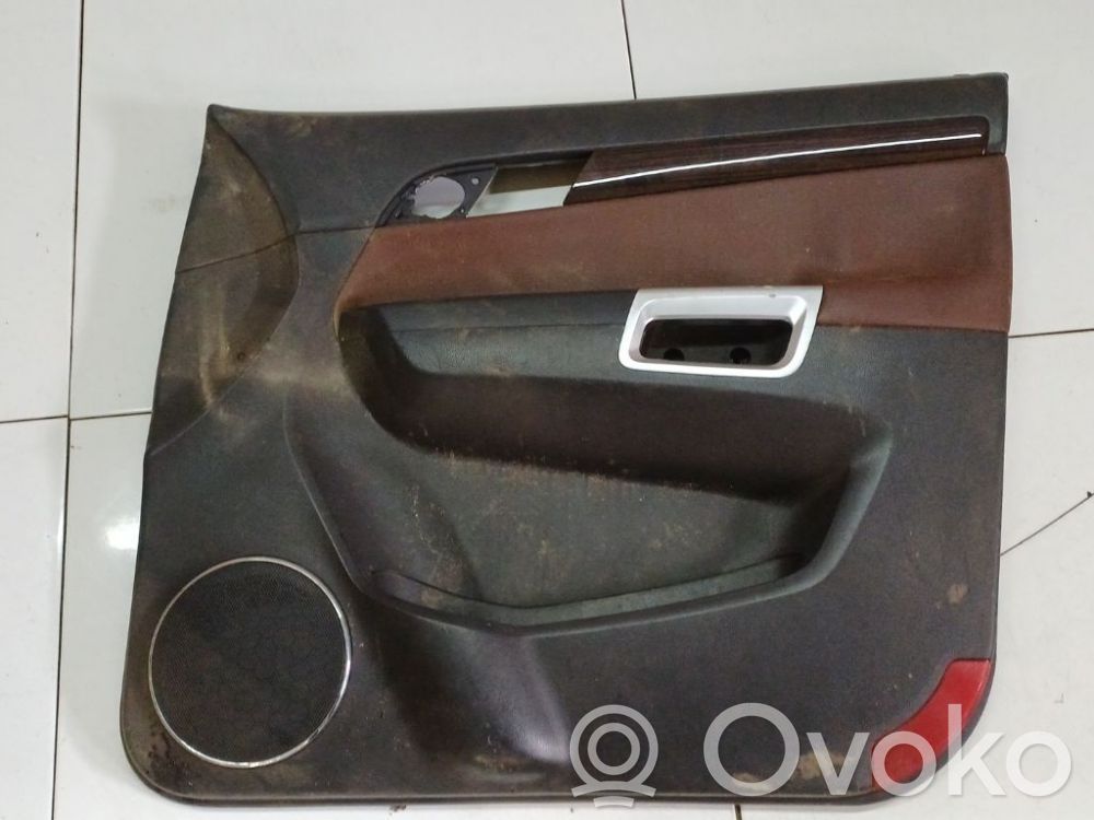 Opel Antara Boczki / Poszycie drzwi przednich 
