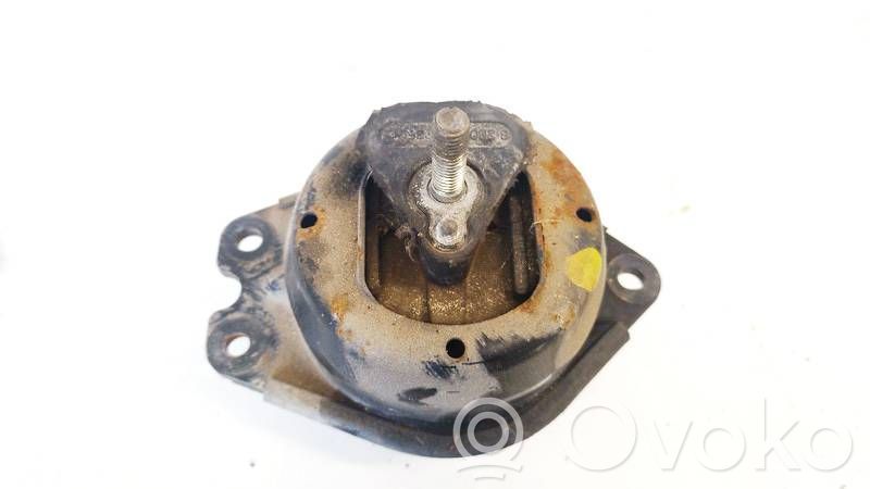 Renault Laguna II Engine mount bracket 