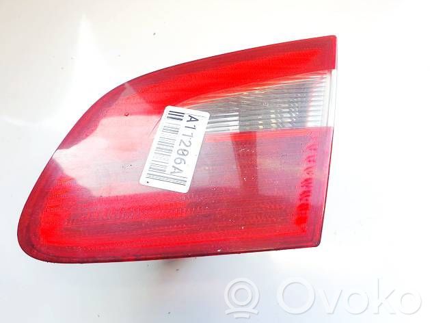 Skoda Superb B6 (3T) Luci posteriori del portellone del bagagliaio 