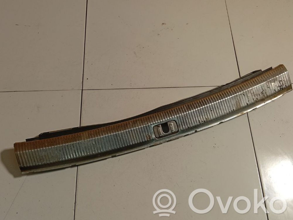 Autres éléments garniture de coffre   4F9864483,4F9864483,4F9864483