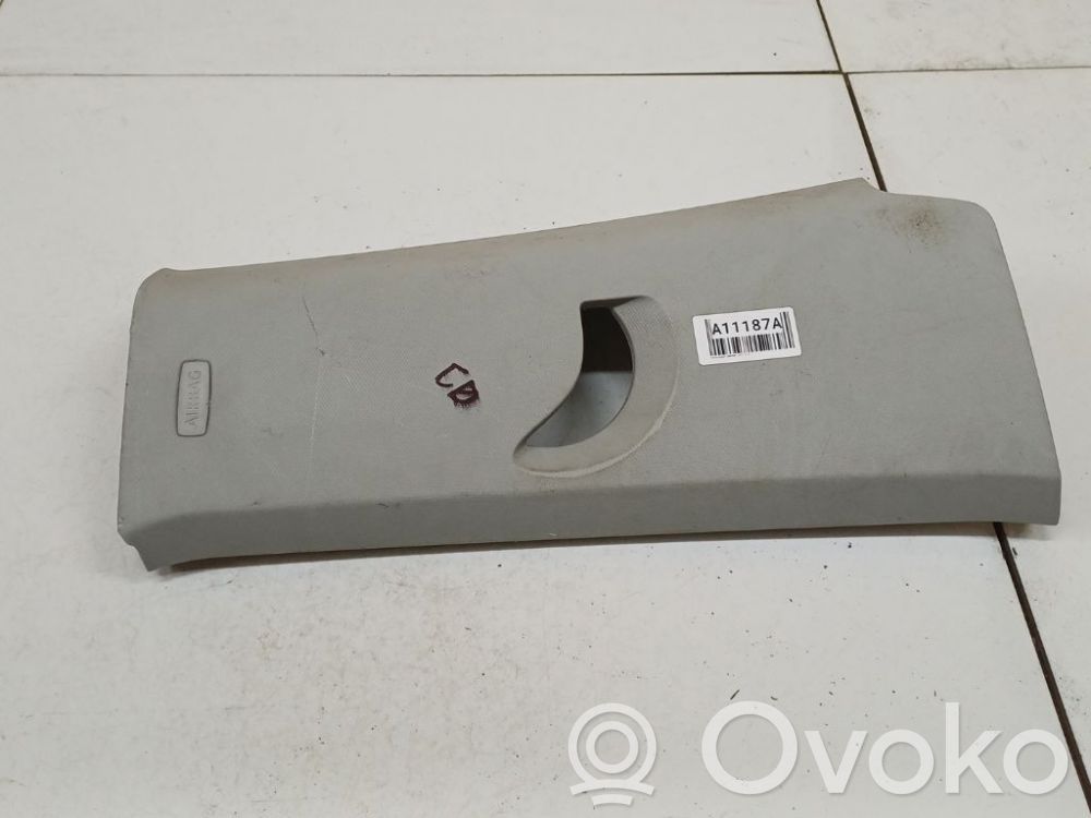 Volkswagen Sharan Rivestimento montante (B) (superiore) 