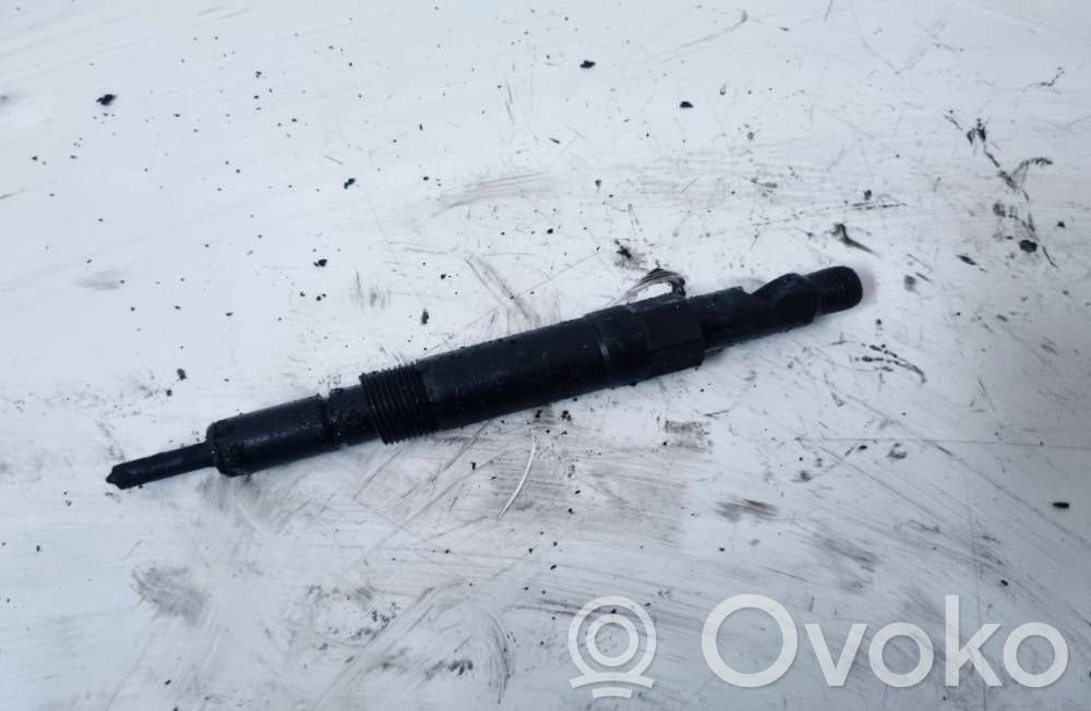 Ford Mondeo Mk III Injector combustibil