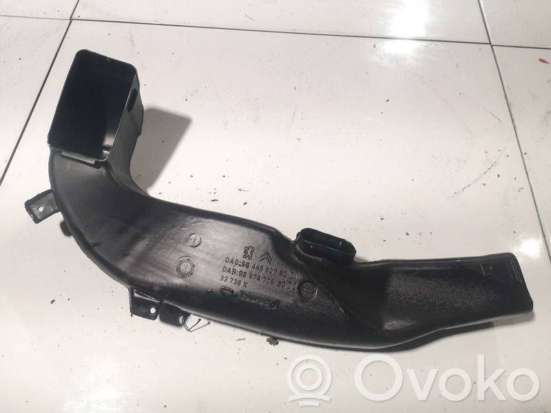 Peugeot 407 Einzelteil Lufteinlasskanal 