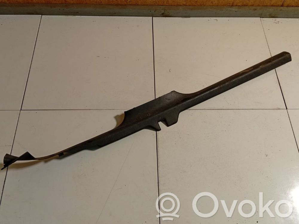 Volkswagen Polo IV 9N3 Capac prag față