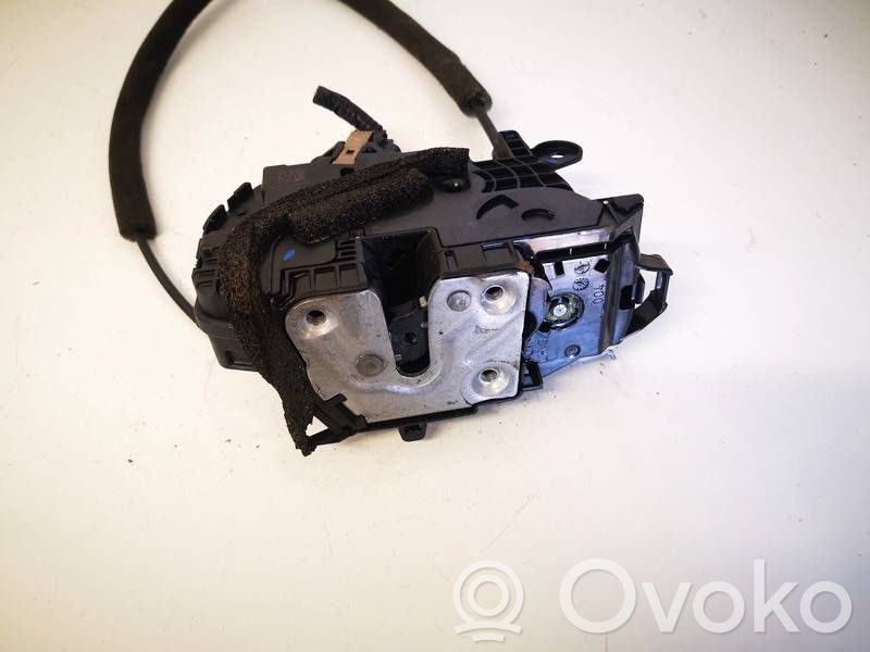 Nissan Micra K14 Zamek drzwi przednich 