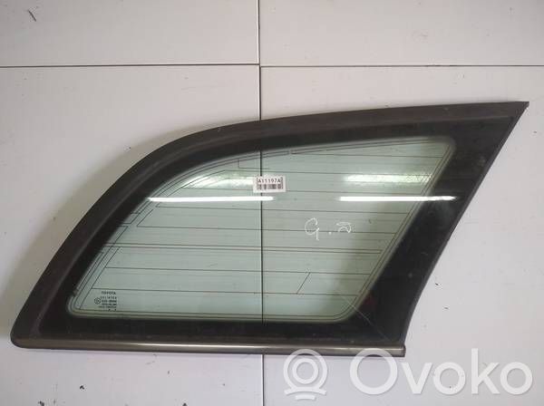 Toyota Avensis T250 Finestrino laterale posteriore