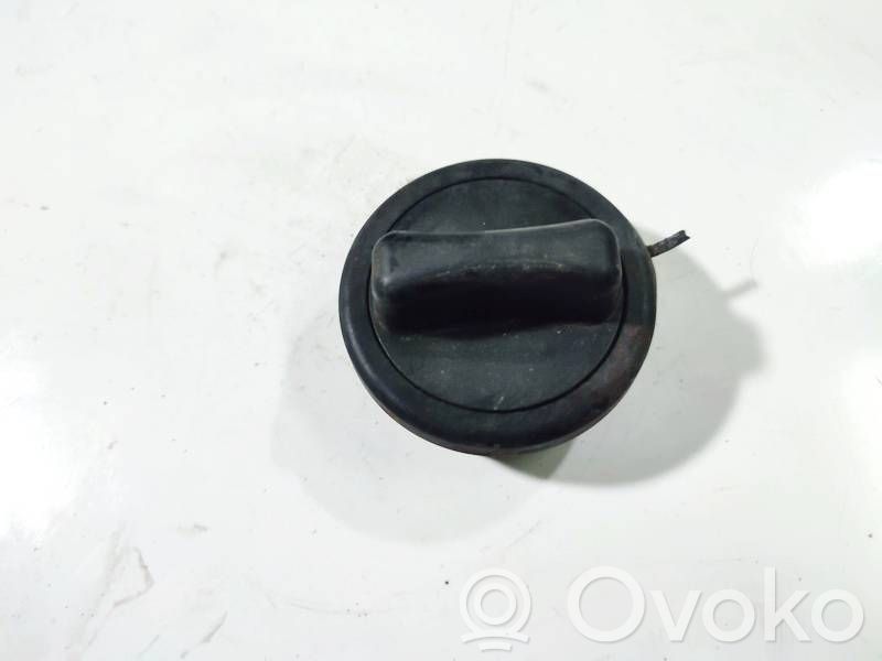 Mercedes-Benz B W245 Tappo del serbatoio del carburante
