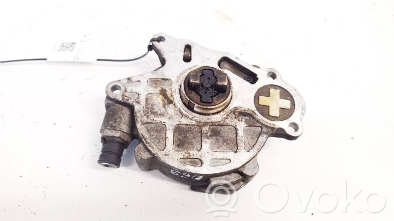Volkswagen Golf VI Pompa a vuoto