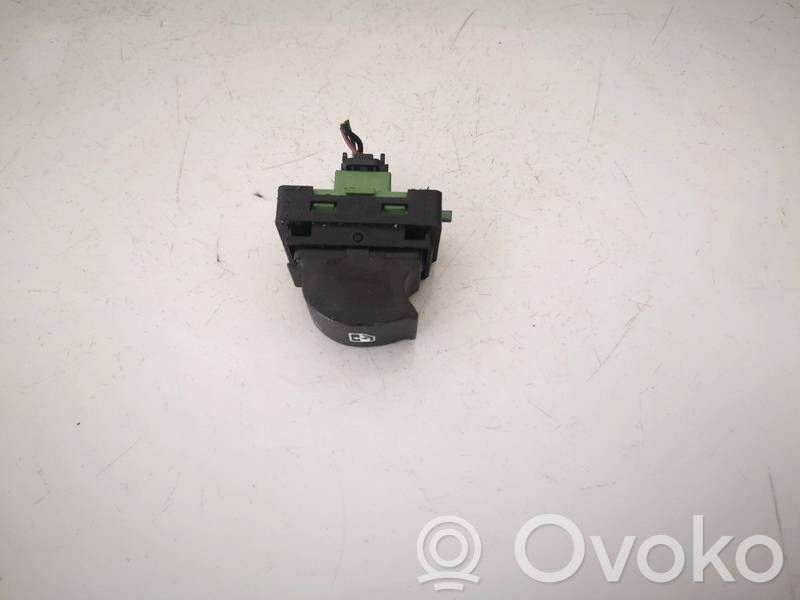Interruptor del elevalunas eléctrico   B569,B569