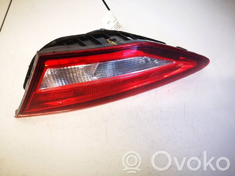 Seat Leon (5F) Takaluukun takavalot 