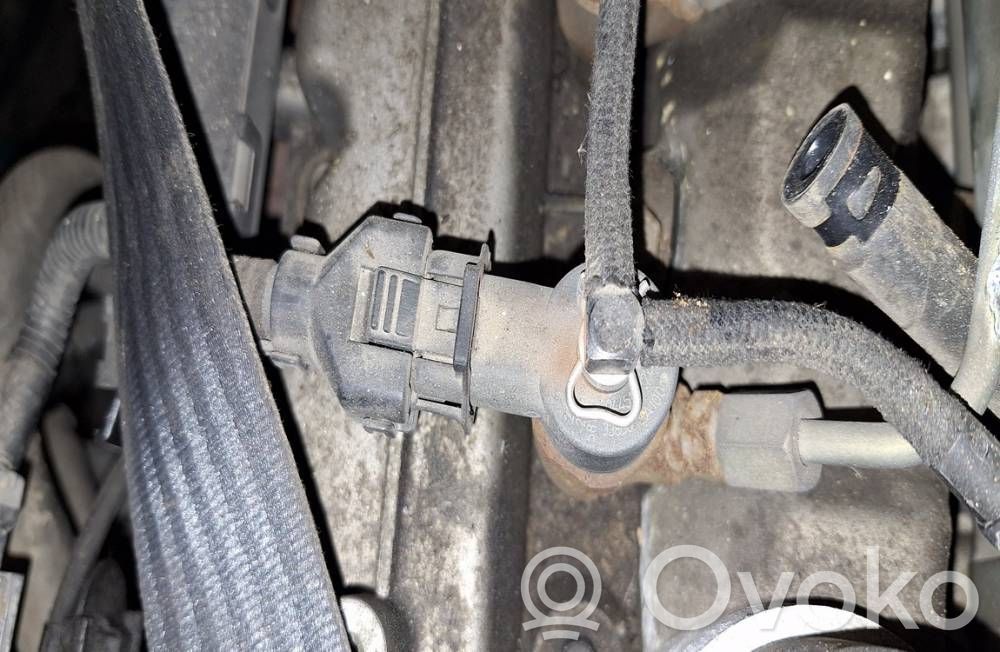 KIA Cerato Polttoainesuutin 