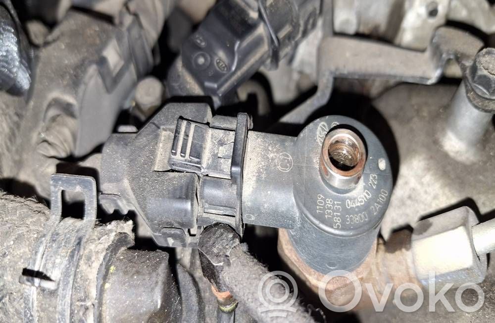 KIA Cerato Polttoainesuutin 
