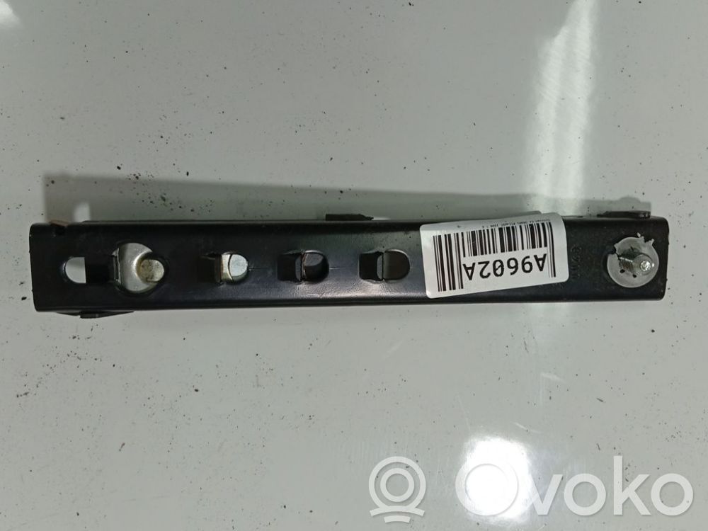 Citroen C4 I Picasso Sicherheitsgurt-Einstellschiene 