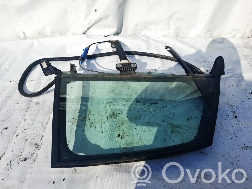 Audi A4 S4 B6 8E 8H Vetro del finestrino della portiera posteriore