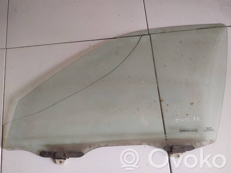 Honda Civic Vetro del finestrino della portiera anteriore - quattro porte 