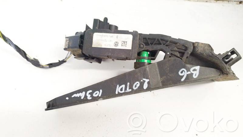 Volkswagen PASSAT B6 Pedale dell’acceleratore
