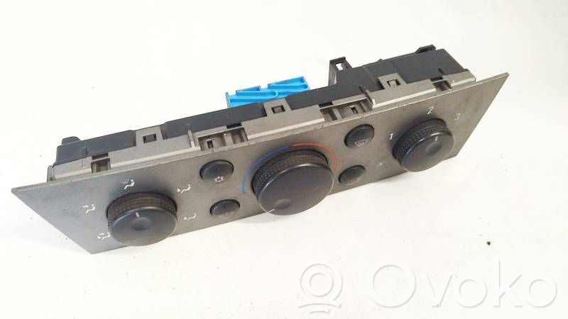 Opel Vectra C Climate control unit 