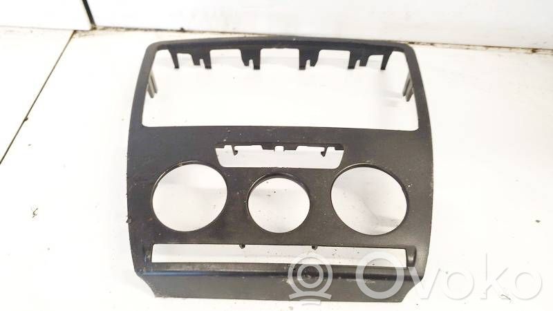 Skoda Octavia Mk2 (1Z) Altra parte interiore 