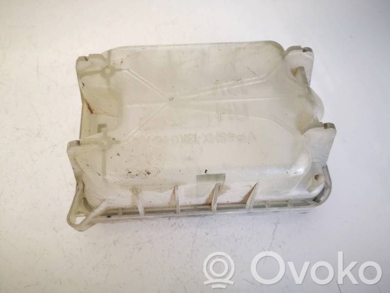 Skoda Octavia Mk2 (1Z) Cache-poussière de phare avant
