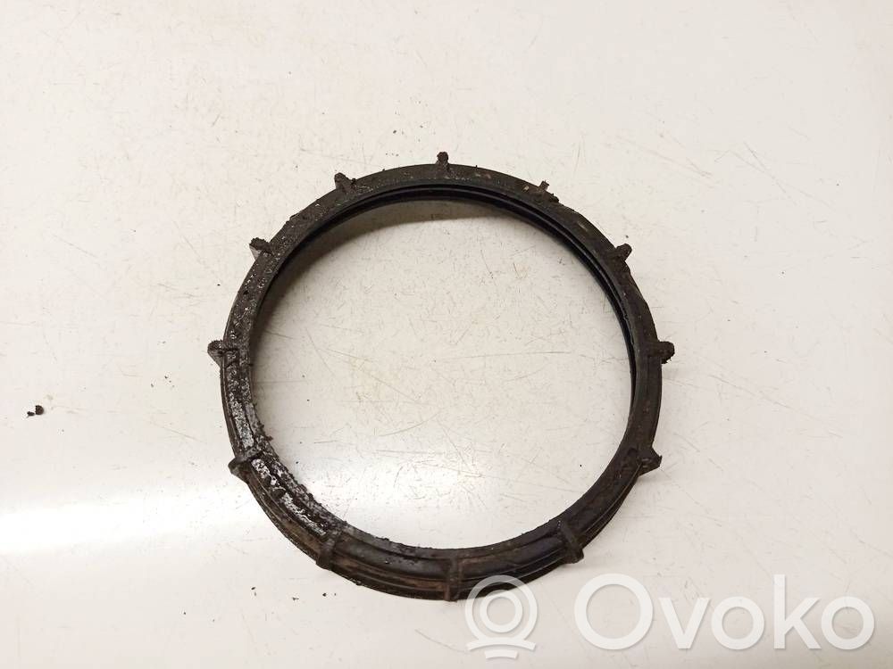 Ford Mondeo Mk III Nakrętka pompy paliwa 