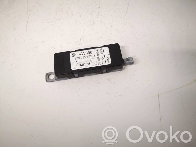 Volkswagen Touran I Unitate control antenă 