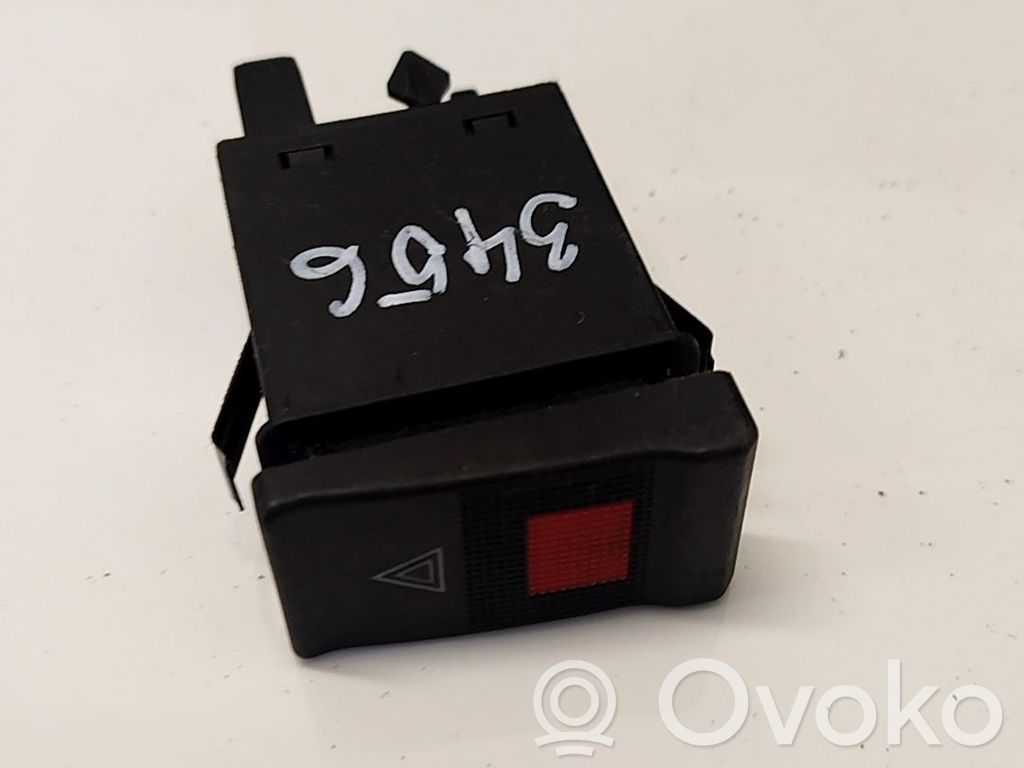 Audi A6 S6 C4 4A Comutator lumini pericol 