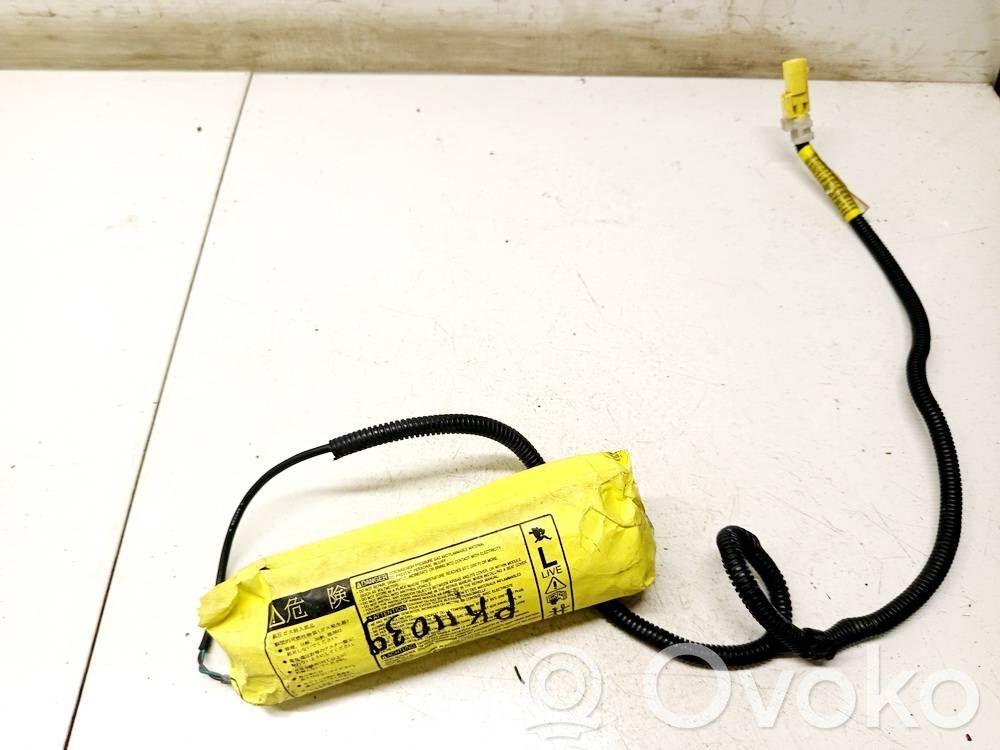 Toyota Avensis T250 Airbag scaun