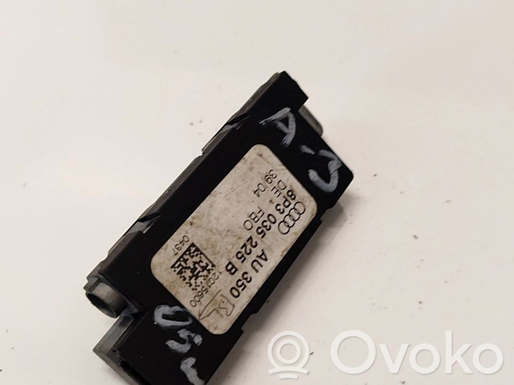 Audi A3 S3 8P Unitate control antenă 