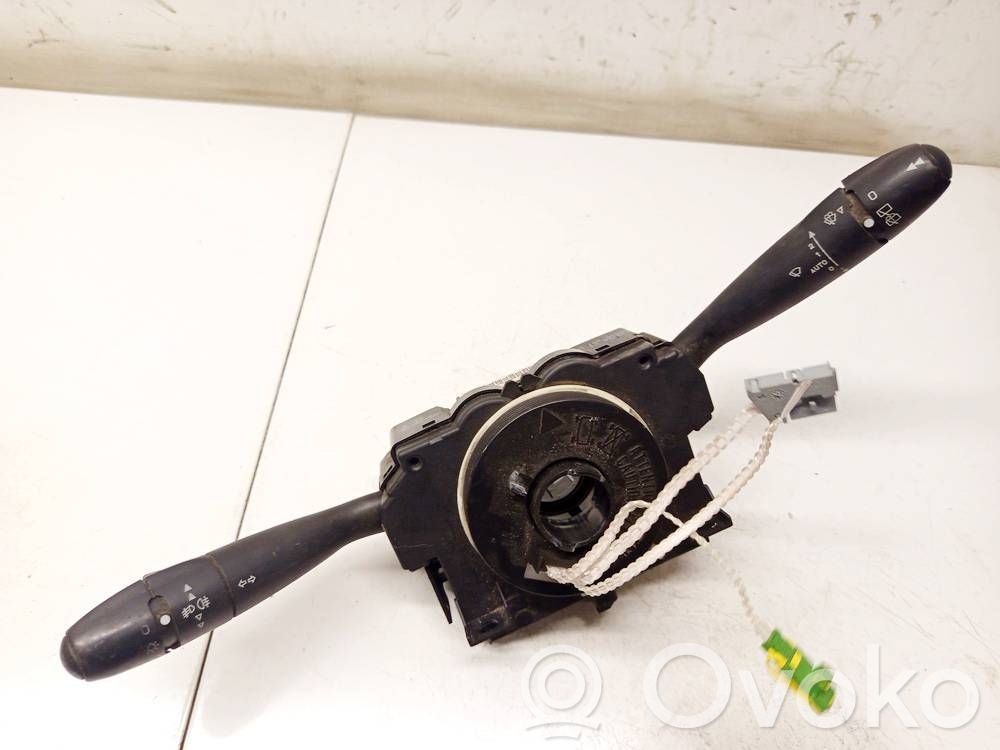 Peugeot 307 Commodo, commande essuie-glace/phare 