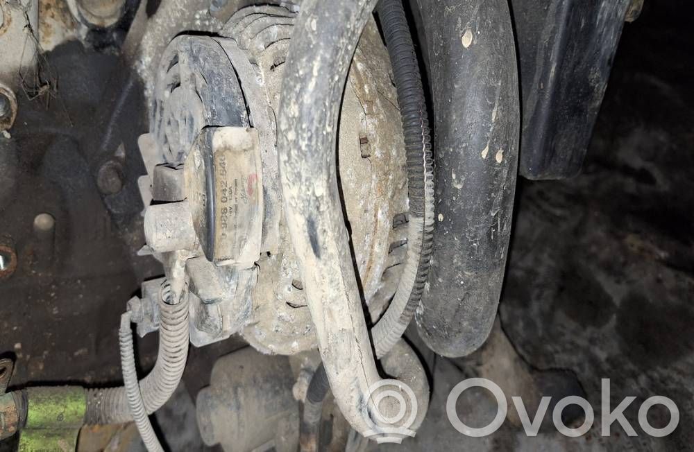 Mercedes-Benz C W203 Alternator 
