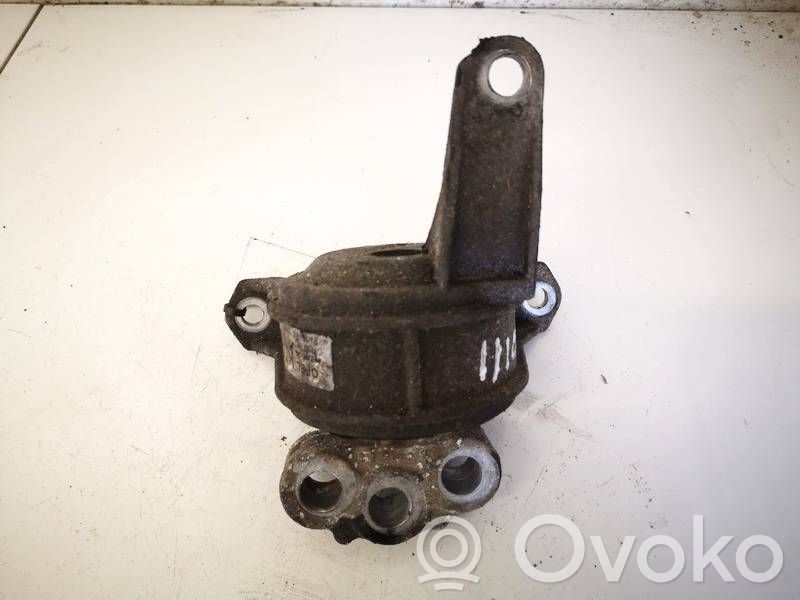 Engine mount bracket   13125637,13125637,511671286,90575772,90575779,90576049