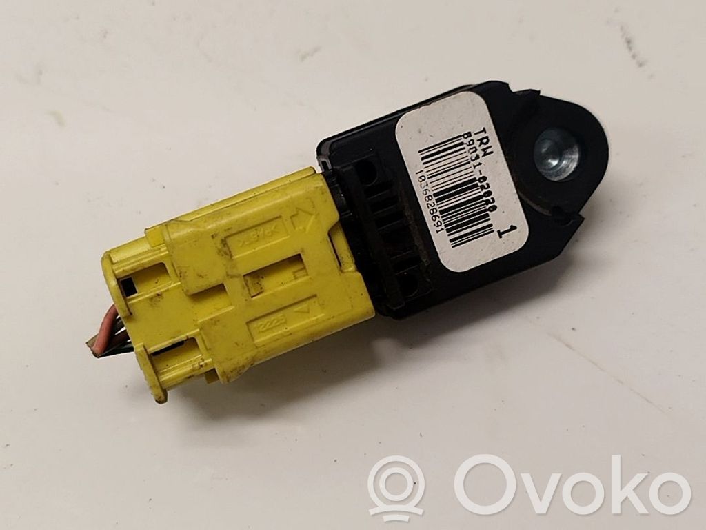 Toyota Corolla Verso AR10 Sensore d’urto/d'impatto apertura airbag 