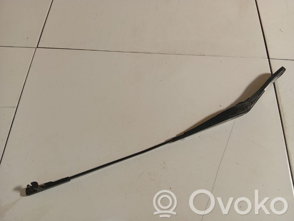 Opel Astra H Braccio della spazzola tergicristallo anteriore 