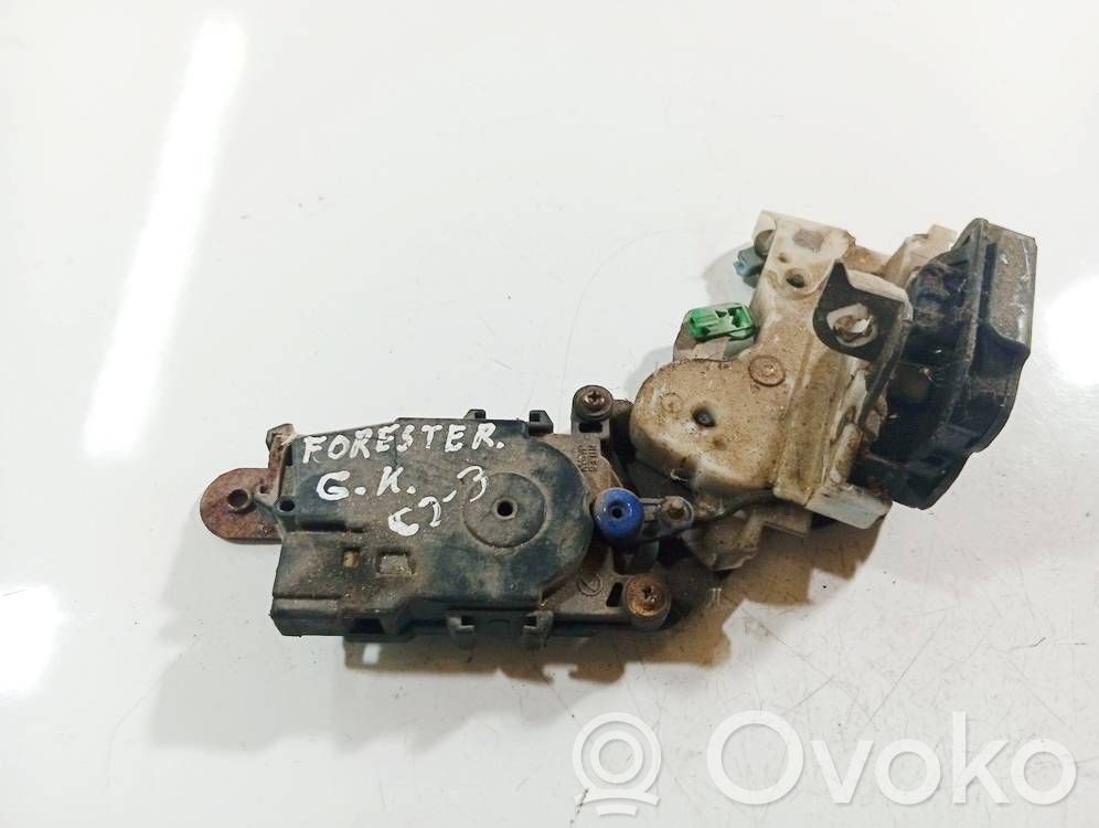 Subaru Forester SF Încuietoare ușă spate 