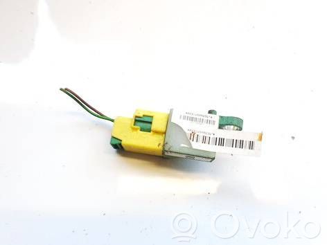 Volkswagen PASSAT B6 Senzor impact/declanșare airbag
