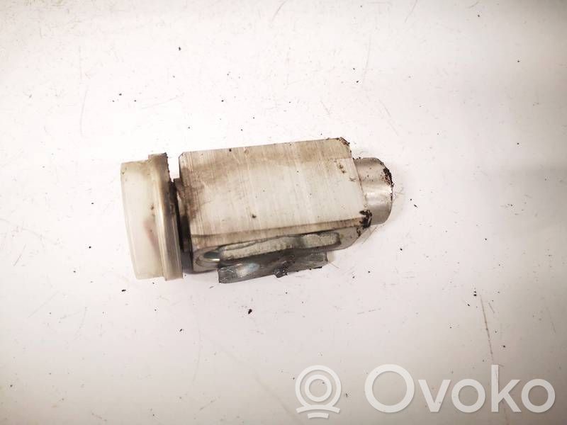 Opel Astra H Zawór rozprężny klimatyzacji A/C 