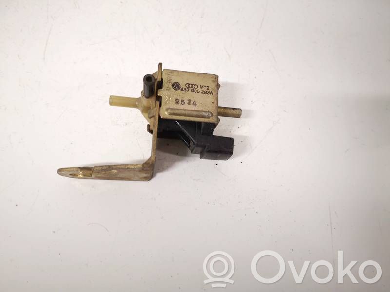 Audi A4 S4 B5 8D Solenoid supapă turbosuflantă 