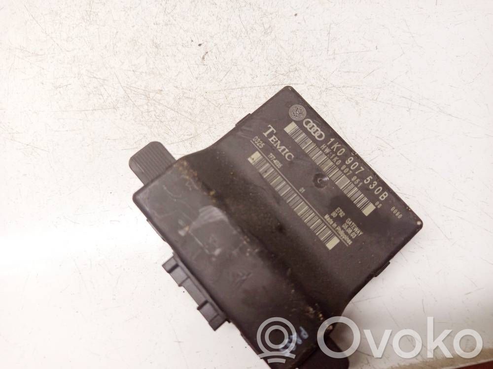 Audi A3 S3 8P Unité de commande module de porte 