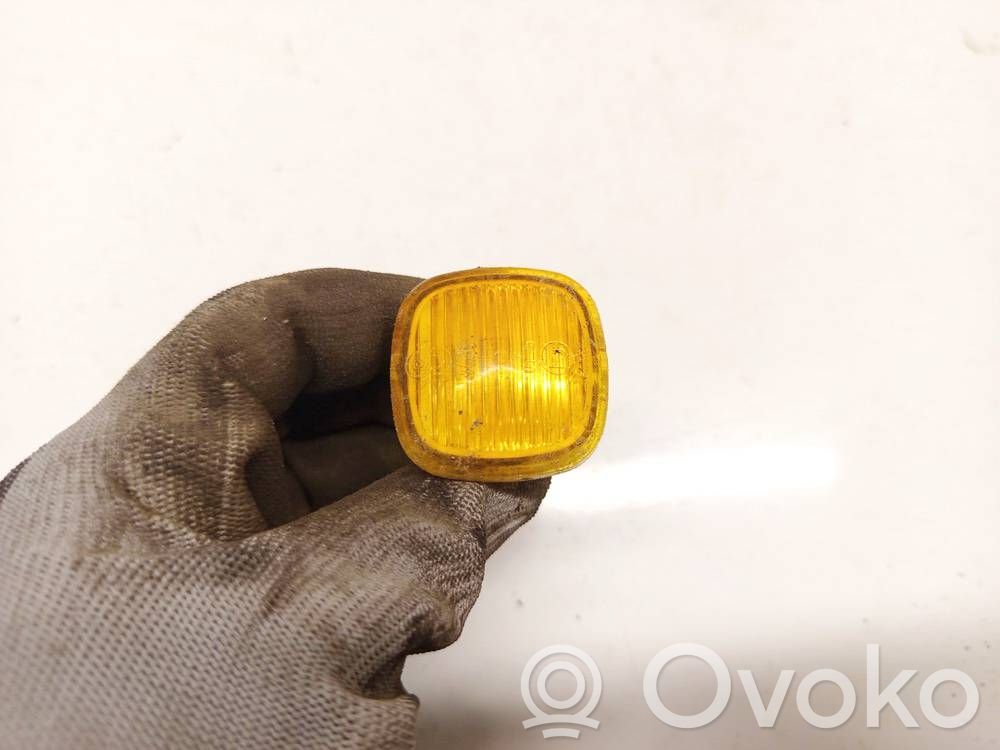 Opel Astra H Indicatore di direzione del parafango anteriore