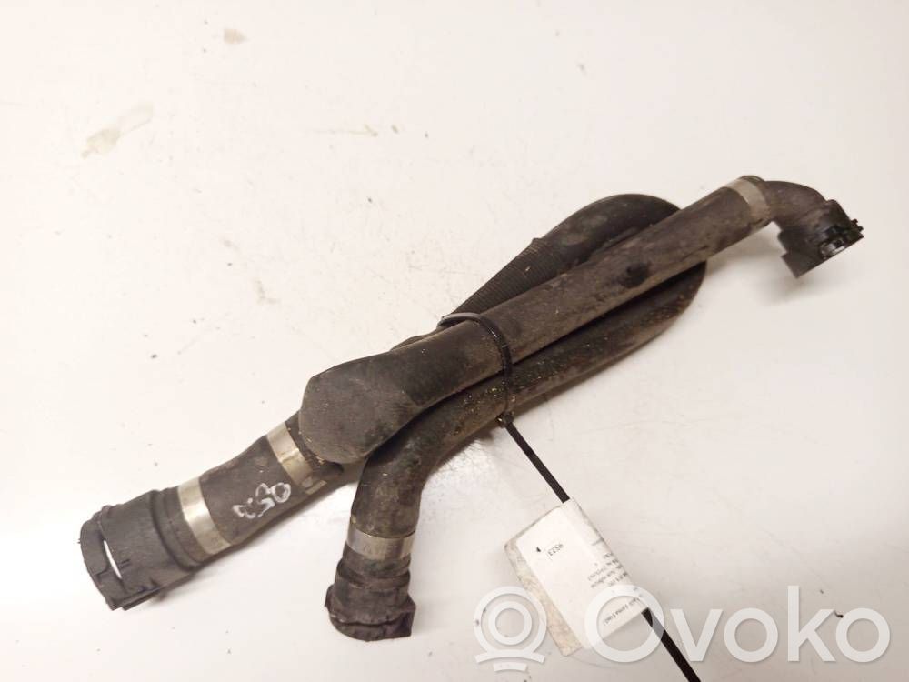 BMW 7 E65 E66 Tubo flessibile del liquido di raffreddamento del motore