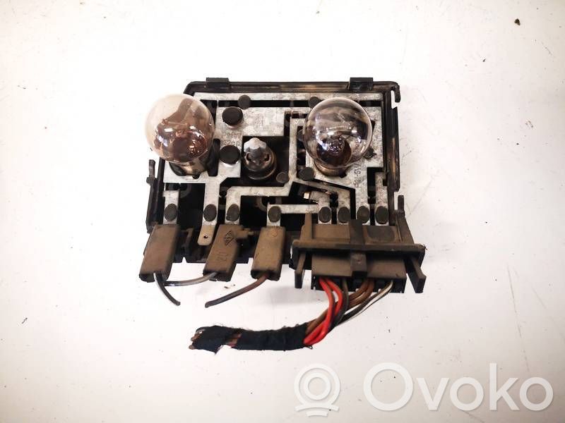 Audi 80 90 S2 B4 Suport becuri lampă spate 