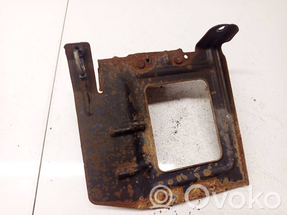 Opel Astra H Podstawa / Obudowa akumulatora 