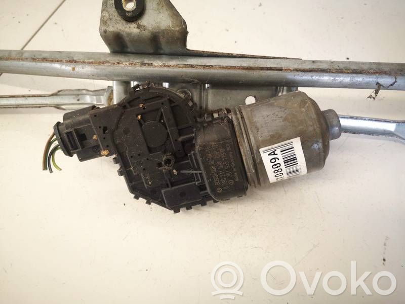 Volkswagen PASSAT B5.5 Motor ștergător 