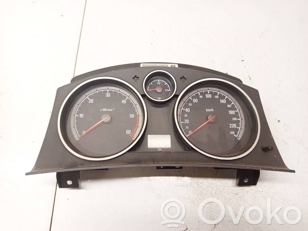 Opel Astra H Tachimetro (quadro strumenti)