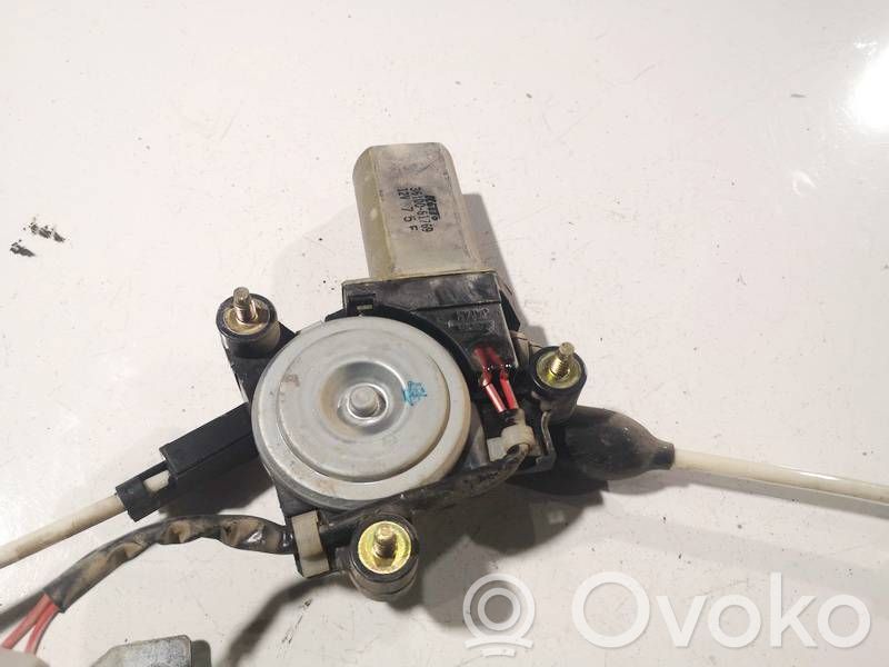 Mazda 323 Moteur de lève-vitre de porte avant