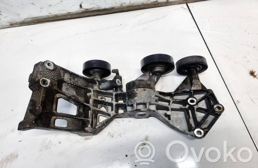 Mercedes-Benz A W169 Support, suspension du moteur