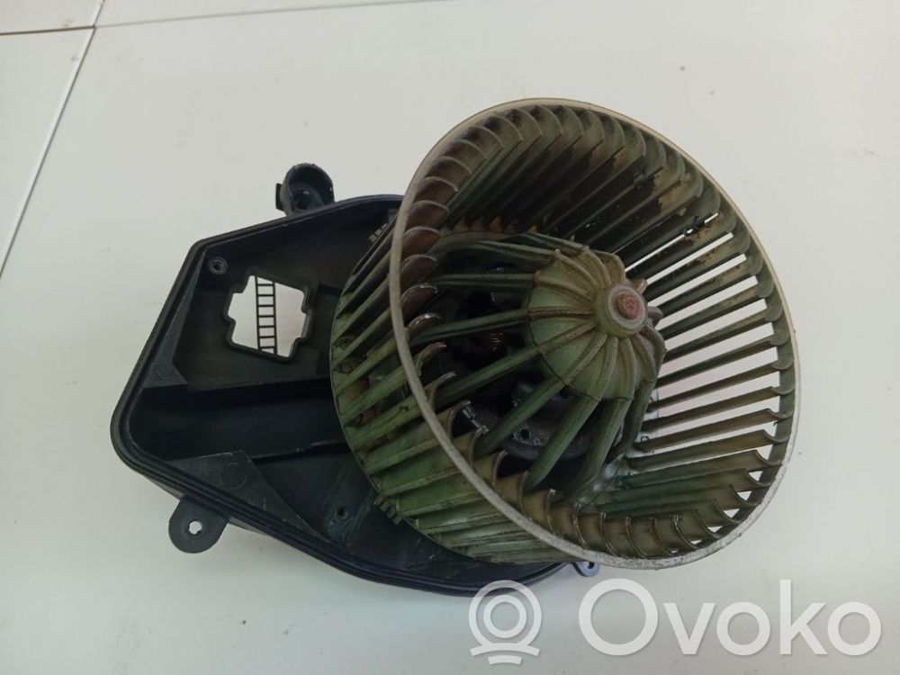 Volkswagen PASSAT B5 Ventola riscaldamento/ventilatore abitacolo