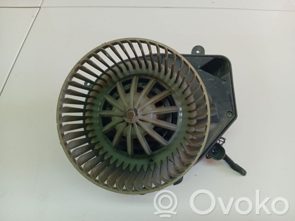 Volkswagen PASSAT B5 Ventola riscaldamento/ventilatore abitacolo